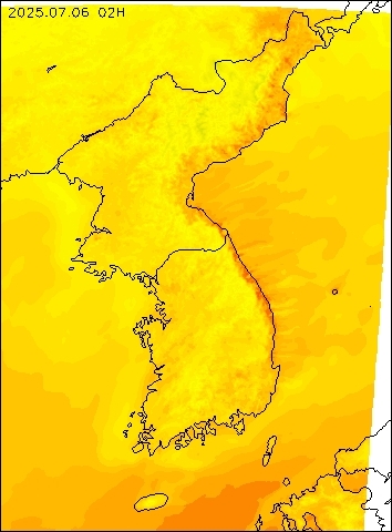 2025-07-06 02 : 00