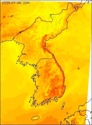 2025-07-06 20 : 00