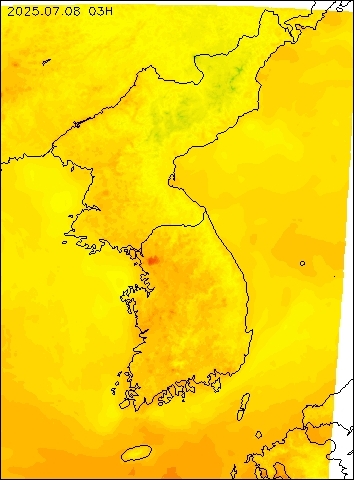 2025-07-08 03 : 00