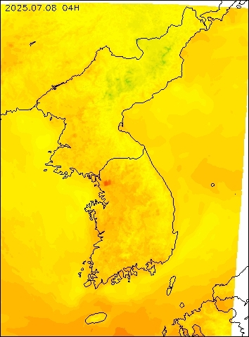 2025-07-08 04 : 00