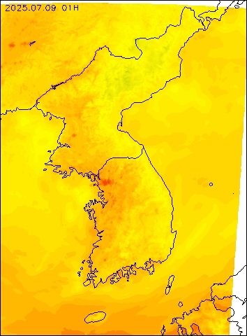 2025-07-09 01 : 00
