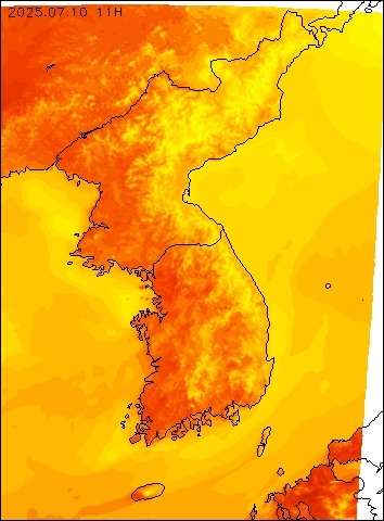 2025-07-10 11 : 00