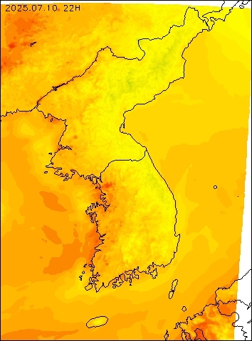 2025-07-10 22 : 00