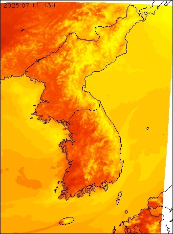 2025-07-11 13 : 00