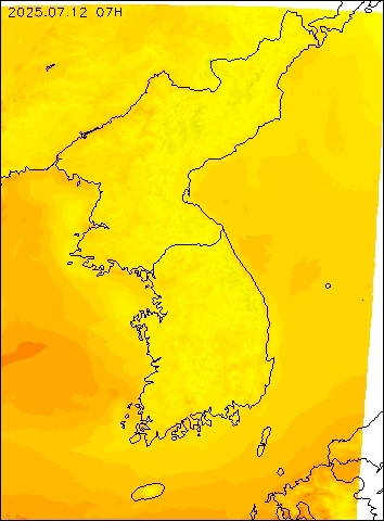 2025-07-12 07 : 00
