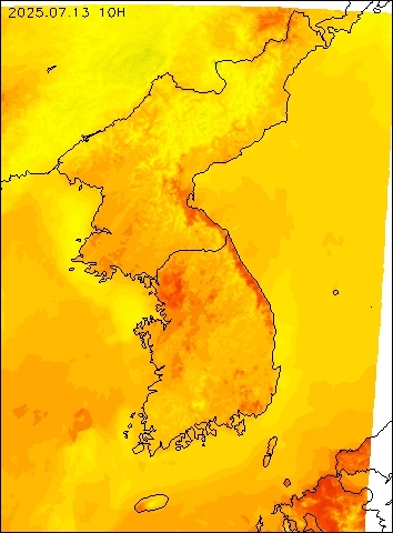 2025-07-13 10 : 00