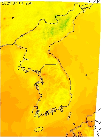2025-07-13 23 : 00