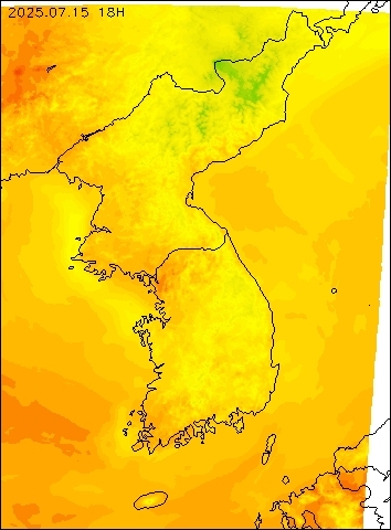 2025-07-15 18 : 00