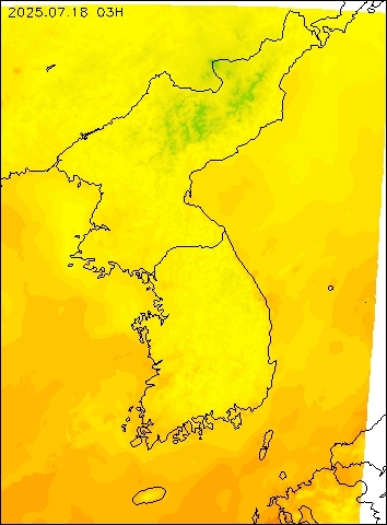 2025-07-18 03 : 00