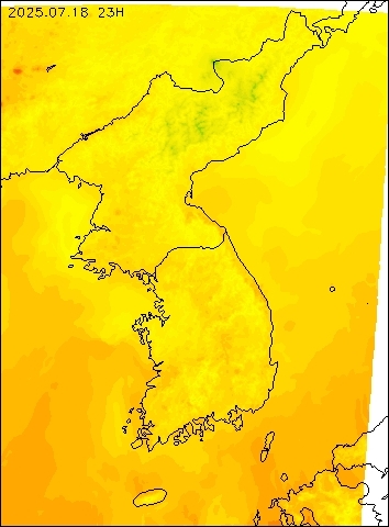 2025-07-18 23 : 00