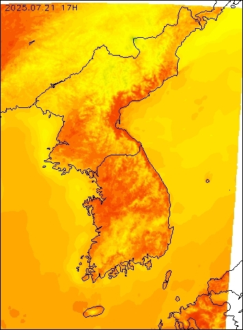 2025-07-21 17 : 00