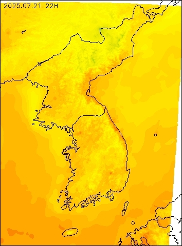 2025-07-21 22 : 00