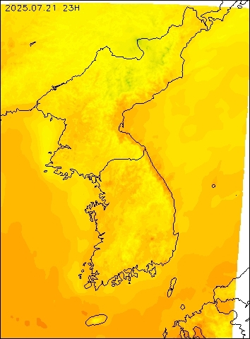 2025-07-21 23 : 00