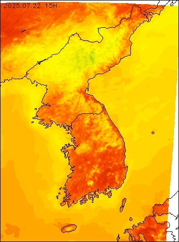 2025-07-22 15 : 00