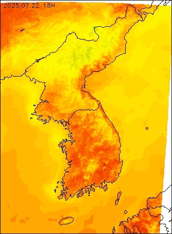 2025-07-22 18 : 00