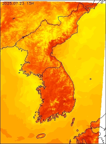 2025-07-23 15 : 00