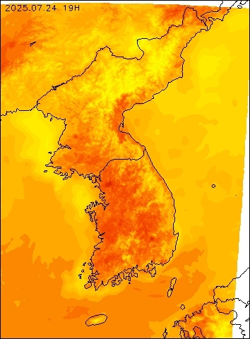2025-07-24 19 : 00