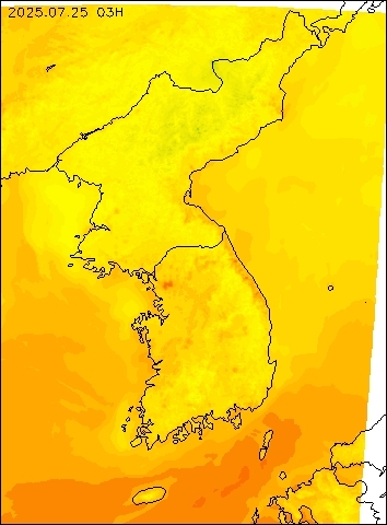 2025-07-25 03 : 00