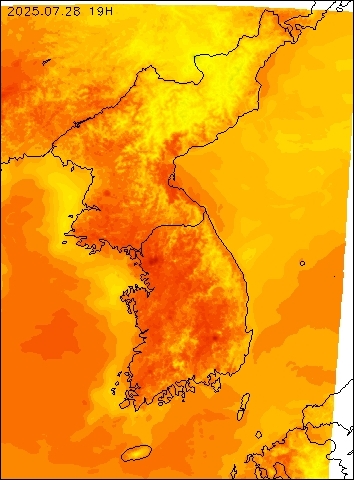 2025-07-28 19 : 00