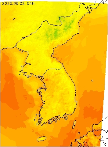 2025-08-02 04 : 00