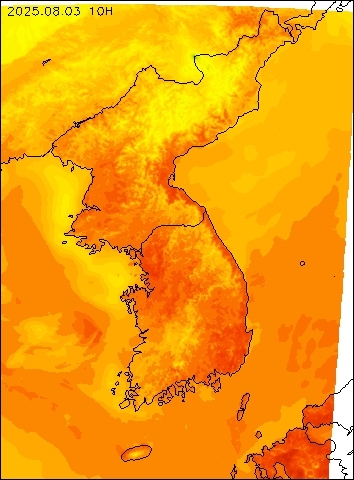 2025-08-03 10 : 00