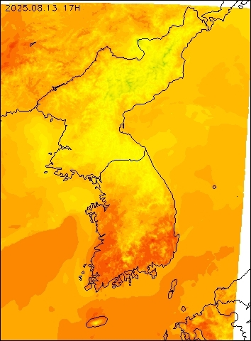2025-08-13 17 : 00