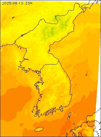 2025-08-13 23 : 00