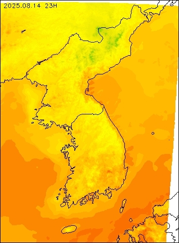 2025-08-14 23 : 00