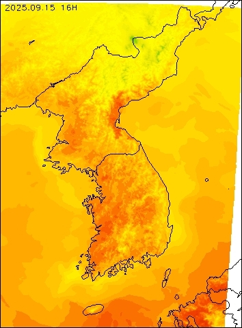 2025-09-15 16 : 00