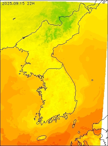 2025-09-15 22 : 00