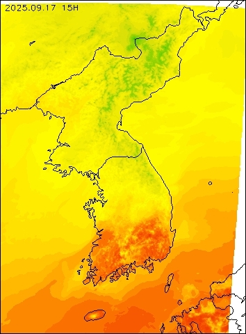 2025-09-17 15 : 00