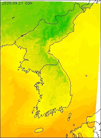 2025-09-21 03 : 00
