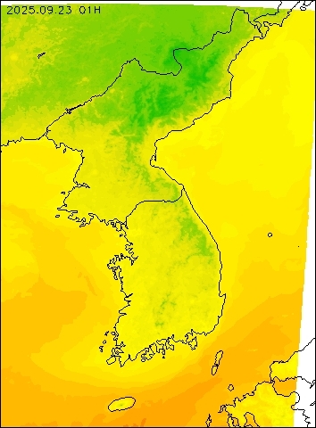 2025-09-23 01 : 00