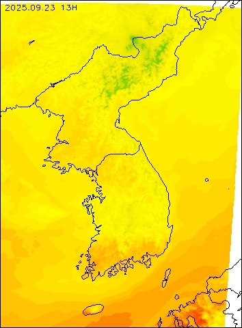 2025-09-23 13 : 00