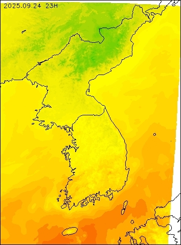 2025-09-24 23 : 00