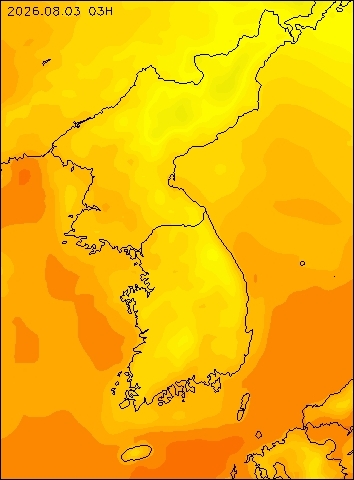2026-08-03 03 : 00