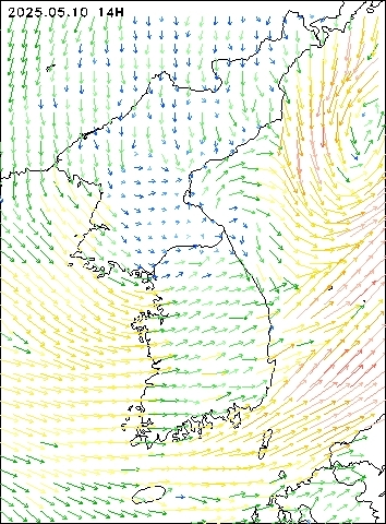 2025-05-10 14 : 00