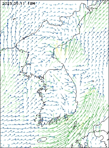 2025-05-11 18 : 00