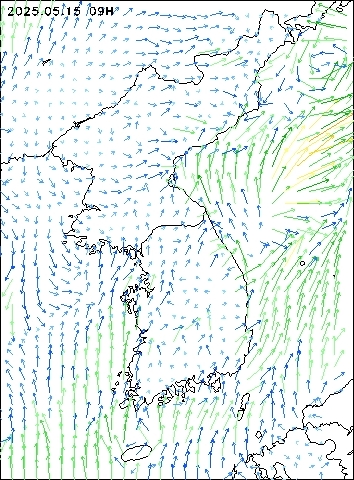 2025-05-15 09 : 00