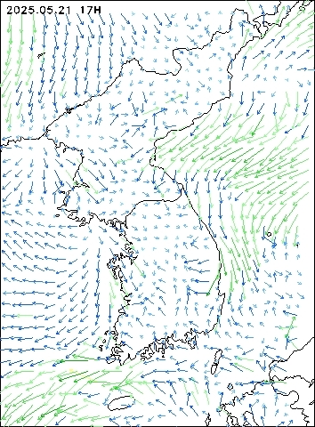 2025-05-21 17 : 00