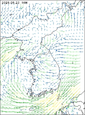 2025-05-23 16 : 00