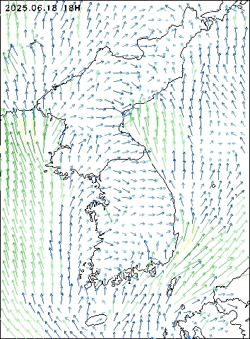 2025-06-18 18 : 00