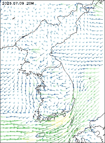 2025-07-09 20 : 00