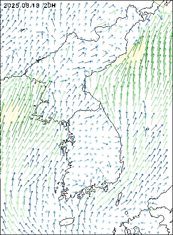 2025-08-18 20 : 00