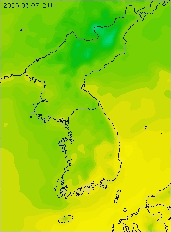 2026-05-07 21 : 00
