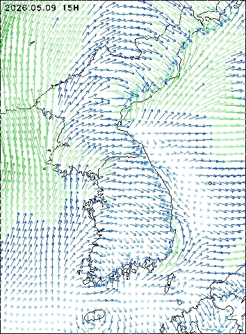 2026-05-09 15 : 00